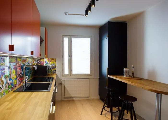 -hannula- Hiljainen Ja Tilava Kaksio Kahdella Autopaikalla Kauppojen Vieressae Apartamento *